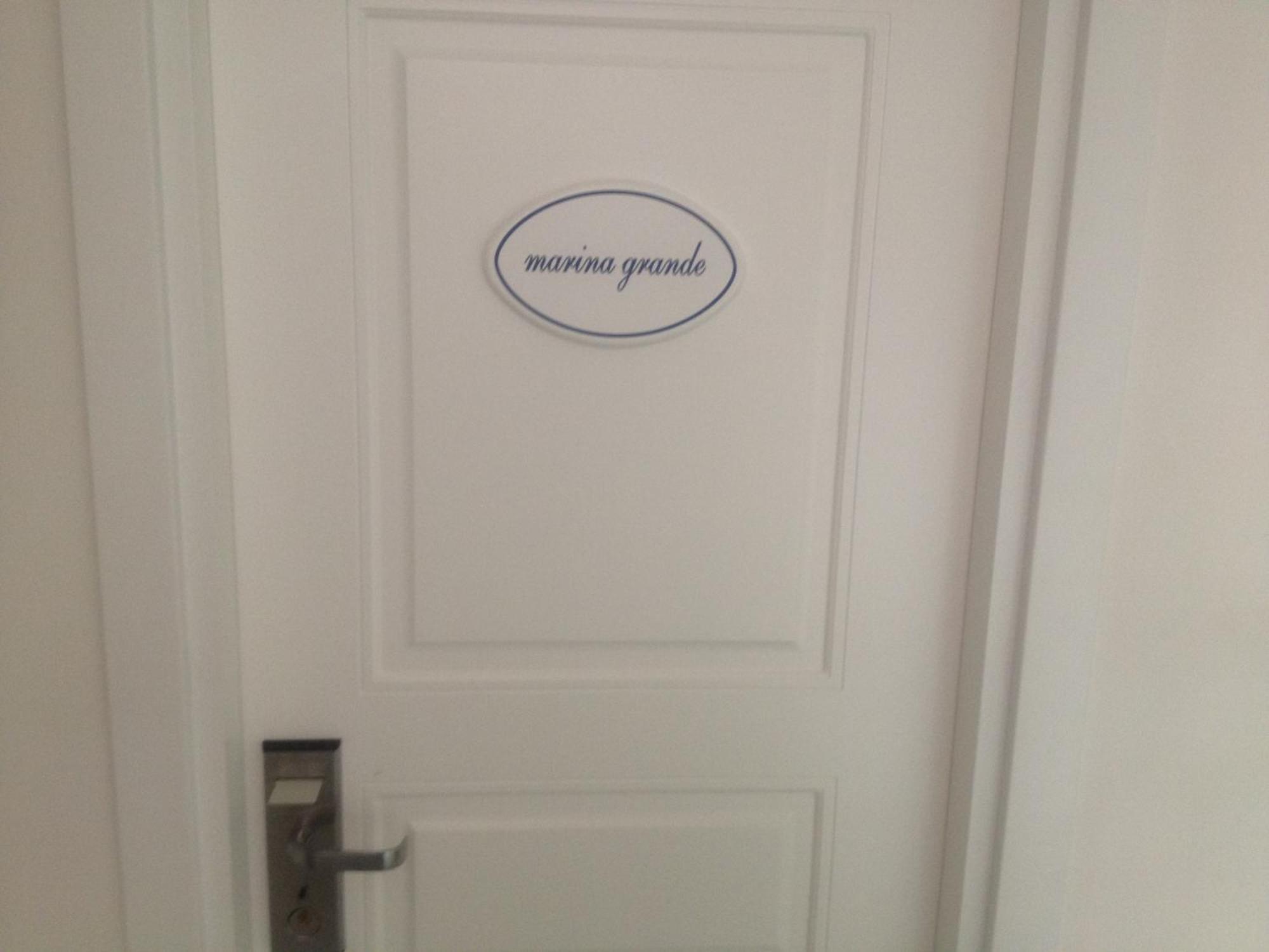 Capri Inn Εξωτερικό φωτογραφία
