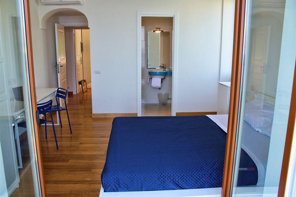 Capri Inn Εξωτερικό φωτογραφία