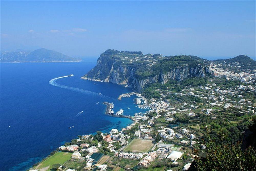 Capri Inn Εξωτερικό φωτογραφία