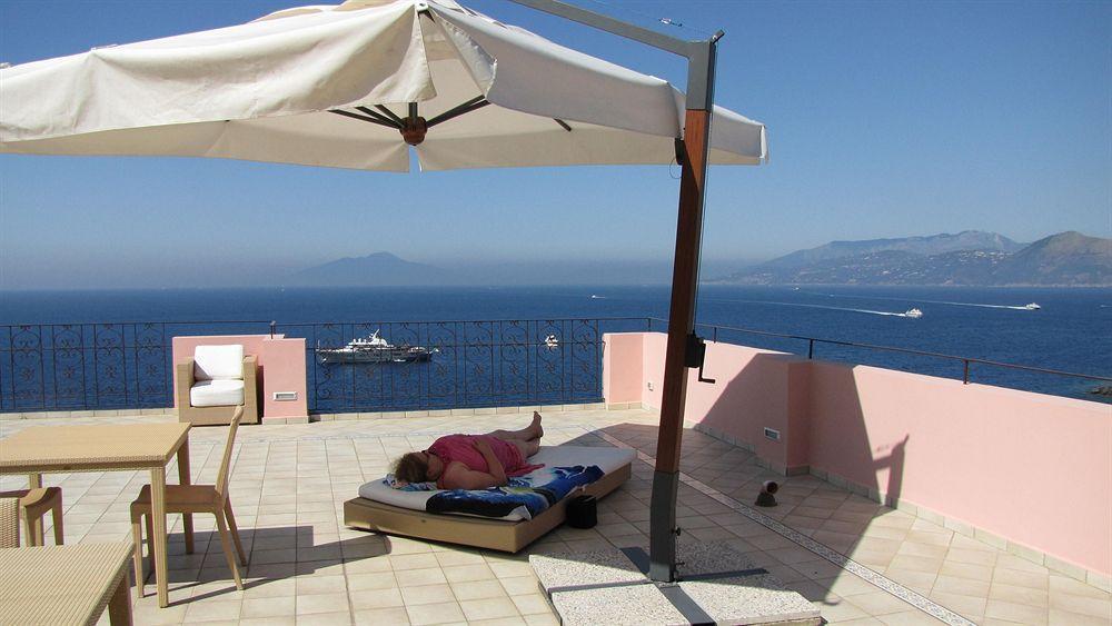 Capri Inn Εξωτερικό φωτογραφία