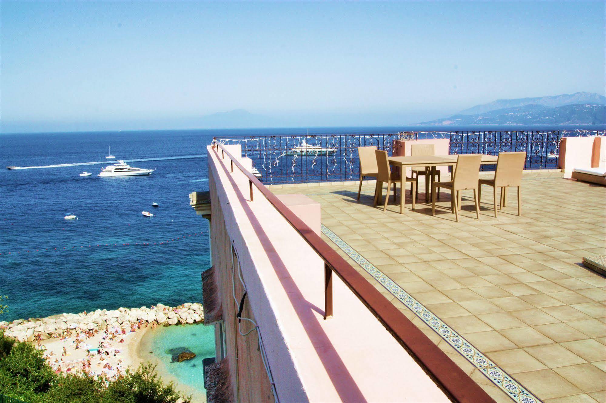 Capri Inn Εξωτερικό φωτογραφία