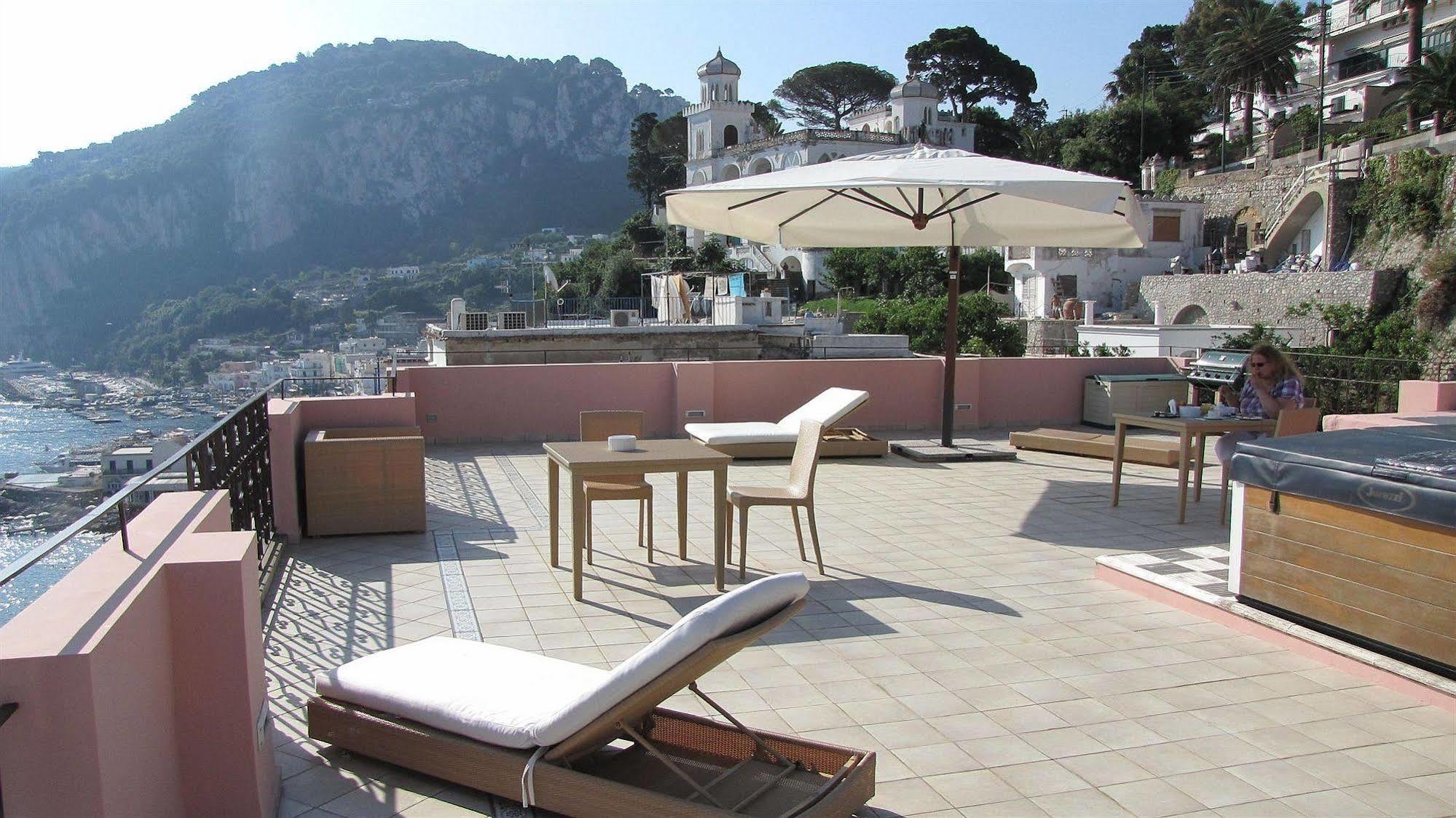 Capri Inn Εξωτερικό φωτογραφία